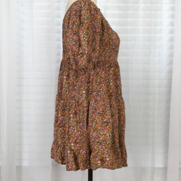 Wild Fable Floral Top - Picture 2 of 6